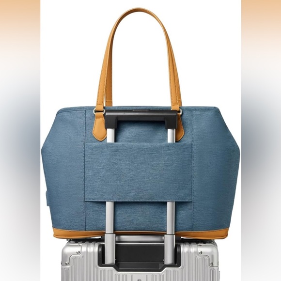 Nobadee Blue and Tan Travel Bag - Picture 6 of 6